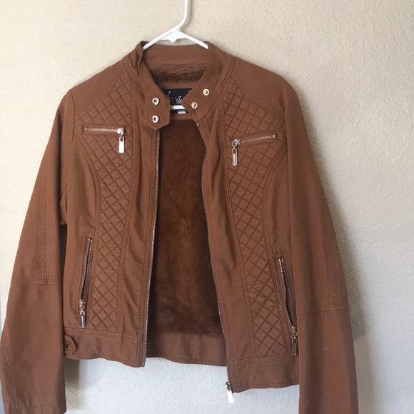 Brown jacket - Picture 1 of 1